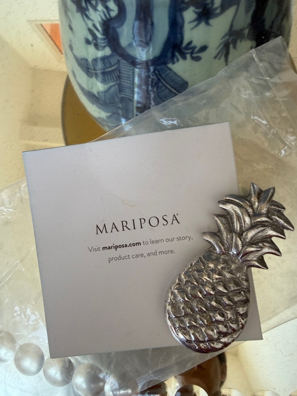 Mariposa Pineapple Weight